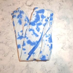 Blue tie die joggers from Jane and Delaney, color blue and white